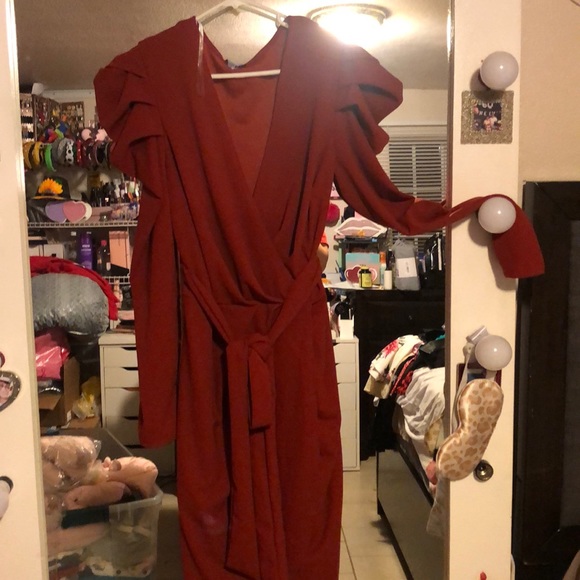 Dress - Picture 2 of 6